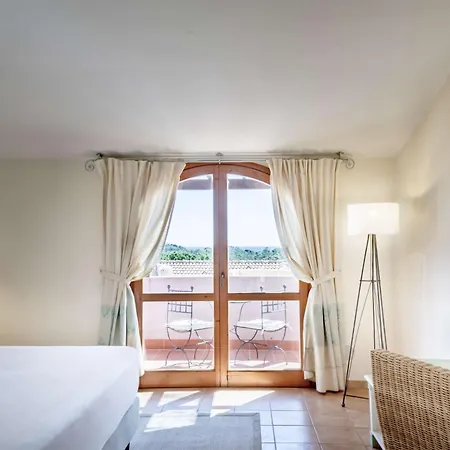 Veridia Sardinia, A Member Of Radisson Individuals (adults Only) 酒店
