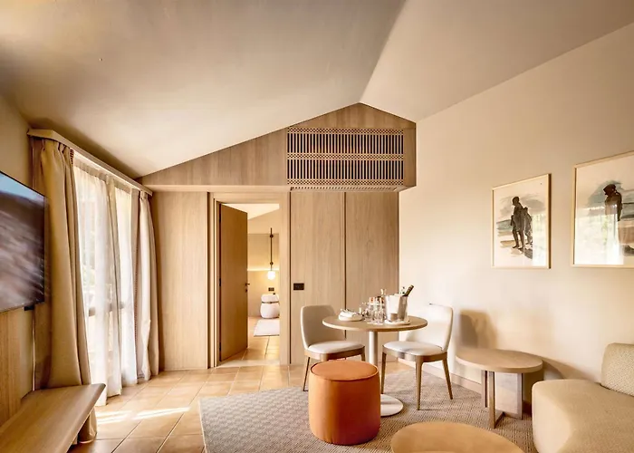 Veridia Sardinia, A Member Of Radisson Individuals (adults Only) 4* キア