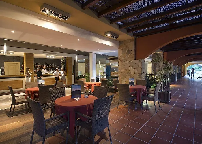 Veridia Sardinia, A Member Of Radisson Individuals (adults Only) ホテル キア